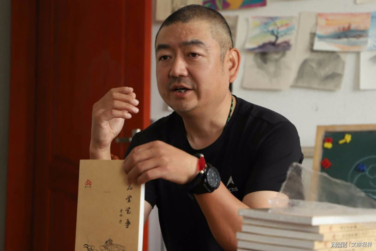 巴莫特伤退周琦3封盖 灯泡联手43分火箭胜湖人-ky.com(图2)