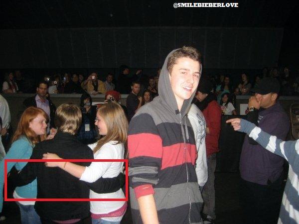 ky.com_麦科勒姆42分独木难支 灰熊替补发威力擒开辟者(图1) ky.com_麦科勒姆42分独木难支 灰熊替补发威力擒开辟者(图1)