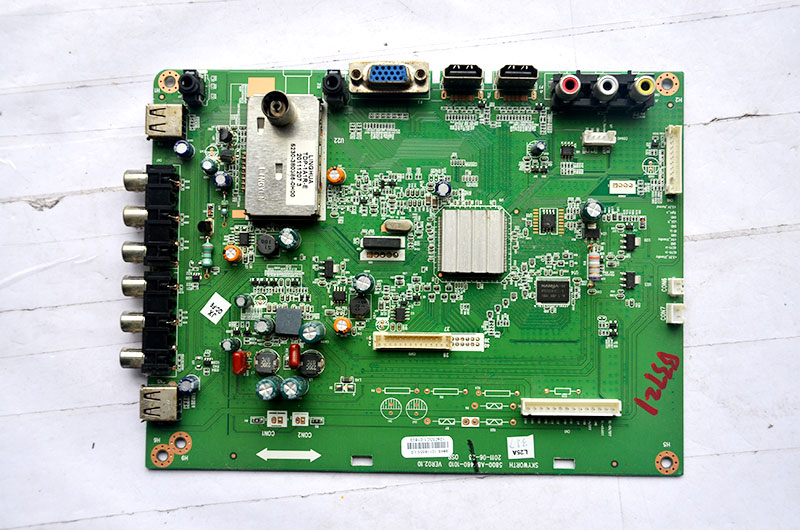 德国杯:拜仁6-0大胜帕德伯恩晋级 罗本双响莱万破门_ky.com(图1) 德国杯:拜仁6-0大胜帕德伯恩晋级 罗本双响莱万破门_ky.com(图1)