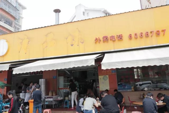 ky com：拜仁志在柏林 药厂主帅：海因克斯赢双冠已足够(图2)