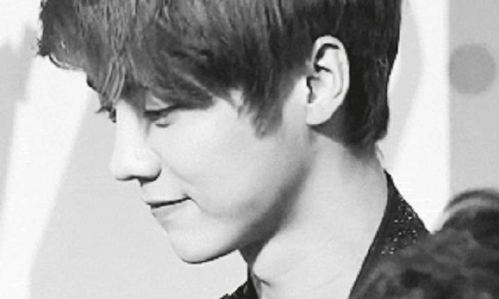 ‘ky com’罗本绝杀 拜仁5-4逆转莱比锡(图1) ‘ky com’罗本绝杀 拜仁5-4逆转莱比锡(图1)