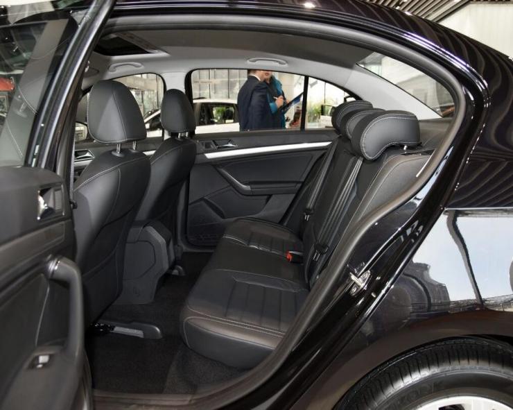 ‘ky.com’
新名称请你定 云南昆陆足球俱乐部新队名征集通告(图4)