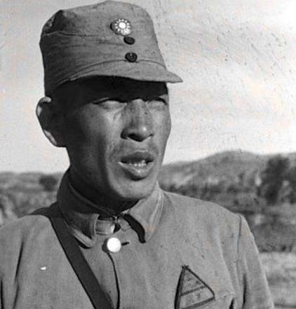 “ky com”乔丹-贝尔：最讨厌之前的跟踪狂，想打他们！(图1)