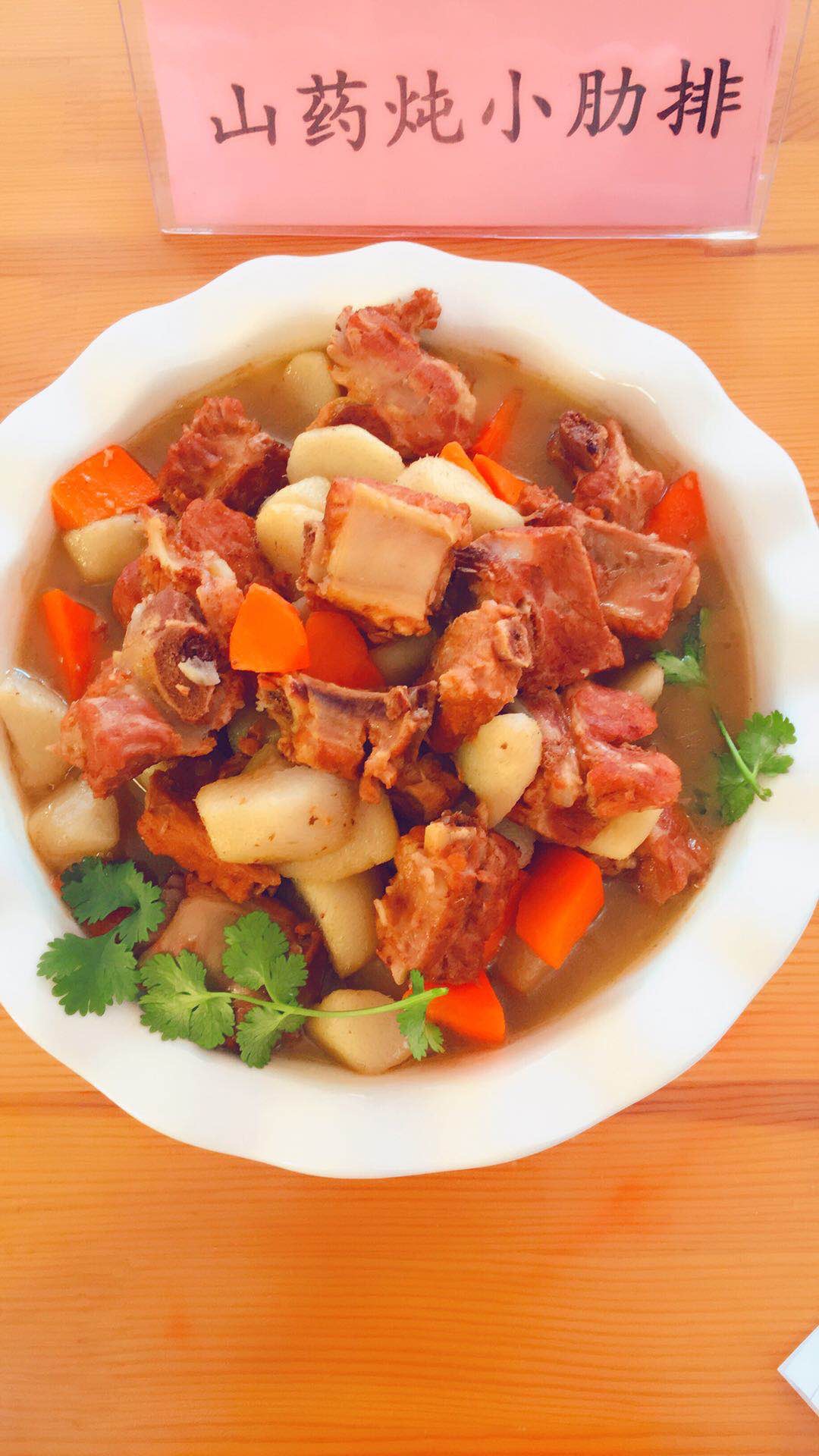 “kycom”艾灵顿8记三分压双枪47+16 热火擒猛龙升至第六(图1) “kycom”艾灵顿8记三分压双枪47+16 热火擒猛龙升至第六(图1)