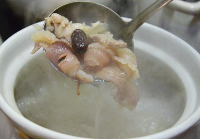 ky.com-特雷-杨全场低迷!沃尔被伤停,比尔力助奇才大胜老鹰(图3) ky com